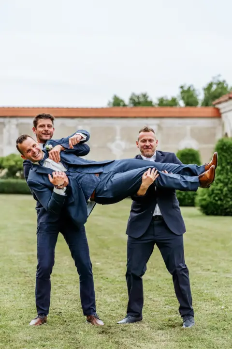 Gerhard mit Trauzeuge und Freund - Martin Schinnerl Fotografie